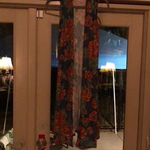 Lularoe xs joy worn 4 or 5 times